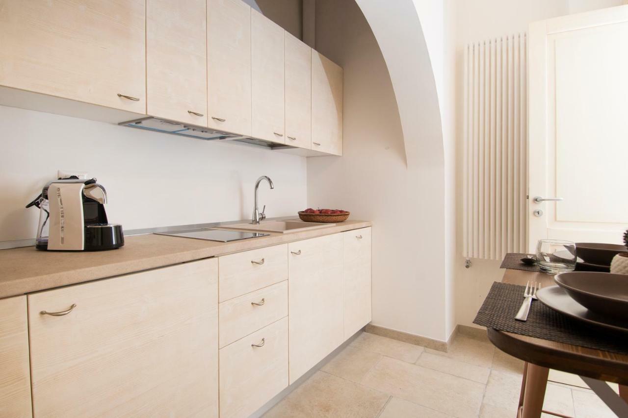 Dimora Via Vitti - Puglia Mia Apartments Monopoli Exterior photo